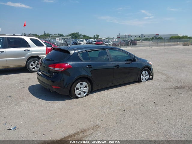KIA FORTE LX 2017 KNAFK5A8XH5712050 Image 4