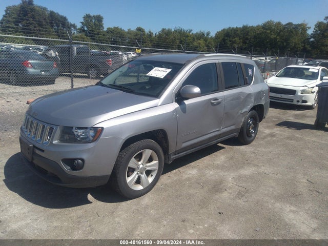 1C4NJDEB6GD781663 Jeep Compass Latitude