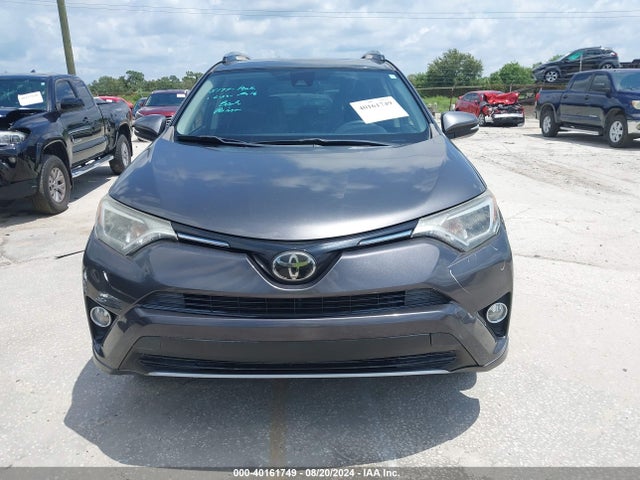 Toyota Rav4 Xle 2017 JTMWFREV4HJ714902 Image 13