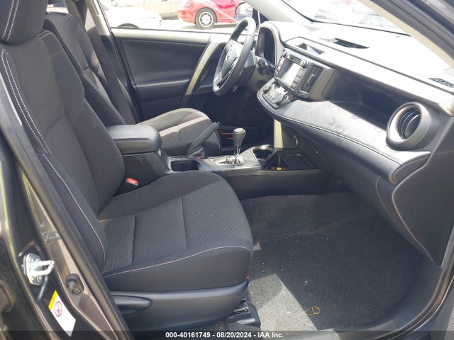 Toyota Rav4 Xle 2017 JTMWFREV4HJ714902 Image 5
