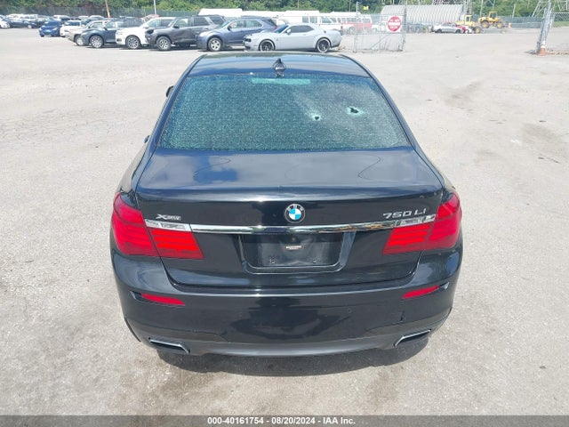BMW 750li Xdrive 2015 WBAYF8C57FD654919 Image 17