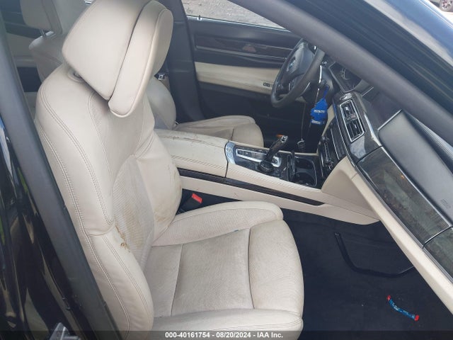 BMW 750li Xdrive 2015 WBAYF8C57FD654919 Image 5