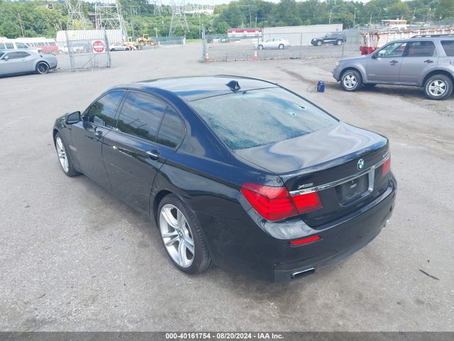 BMW 750li Xdrive 2015 WBAYF8C57FD654919 Image 6
