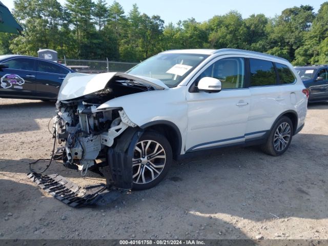 JA4AZ3A35HZ006768 Mitsubishi Outlander Sel