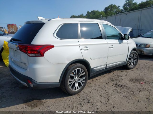 JA4AZ3A35HZ006768 Mitsubishi Outlander Sel