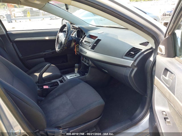 2009 MITSUBISHI LANCER JA3AU26U79U023259 Photo 4
