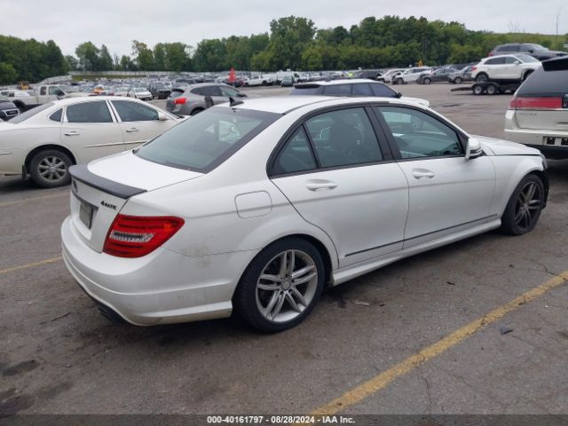 WDDGF8AB3EA943082 Mercedes-Benz C 300 Luxury 4matic/sport 4matic