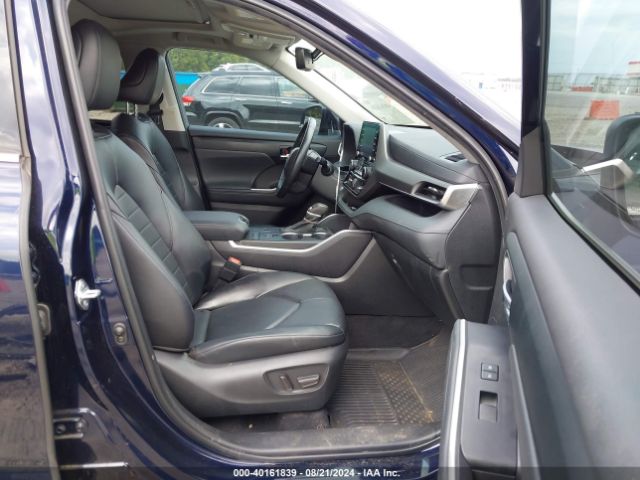 5TDGZRAH9NS112541 Toyota Highlander Xle