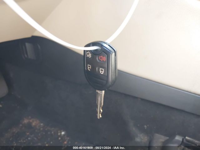 1FAHP2D88HG111608 Ford TAURUS SE