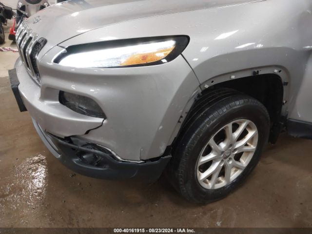 1C4PJMCS8HD216165 Jeep Cherokee Latitude 4x4