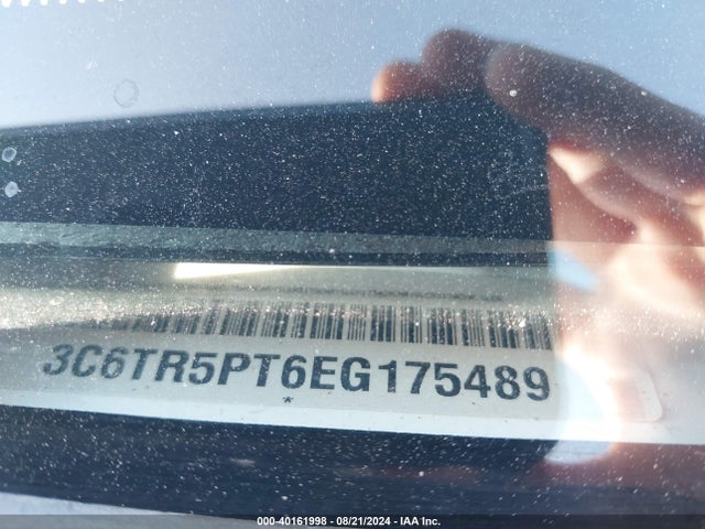 RAM 2500 Longhorn 2014 3C6TR5PT6EG175489 Image 9