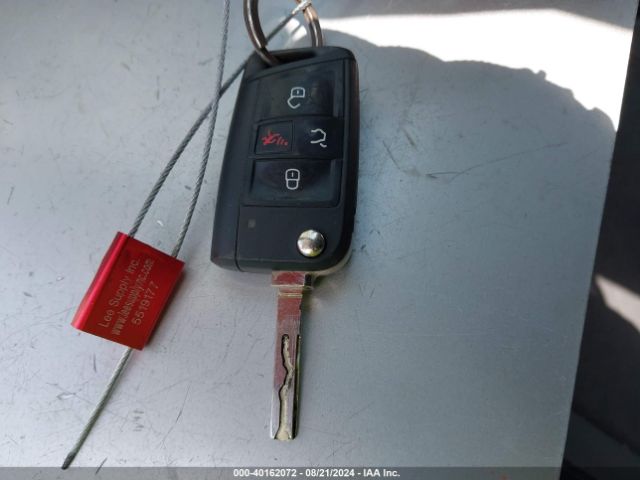3VV1B7AX6LM055283 Volkswagen Tiguan 2.0t S