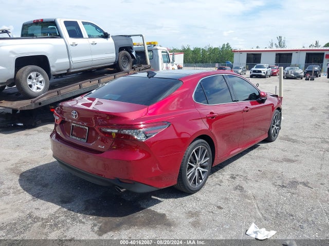 Toyota CAMRY XLE 2022 4T1F11AKXNU031734 Image 4