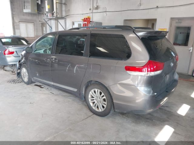 5TDYK3DC8ES506344 Toyota Sienna Xle V6 8 Passenger