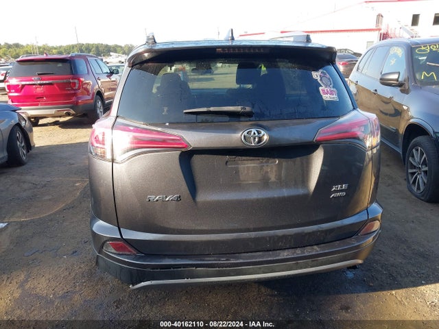 Toyota Rav4 Xle 2017 JTMRFREV0HD202520 Image 16