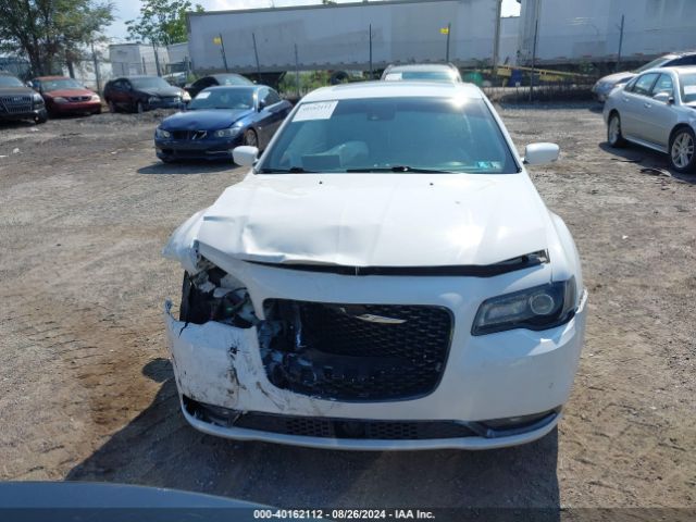 2C3CCABG2JH269848 Chrysler 300 300s
