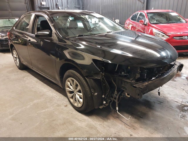 Toyota CAMRY LE 2015 4T4BF1FK6FR498603 главное изображение