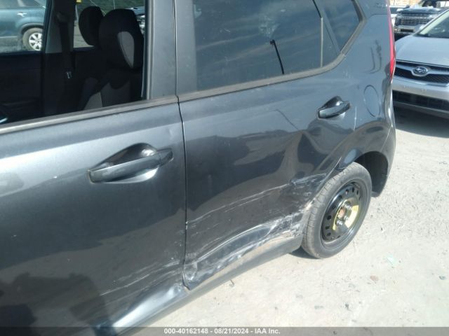 KNDJ23AU8L7728078 KIA SOUL LX