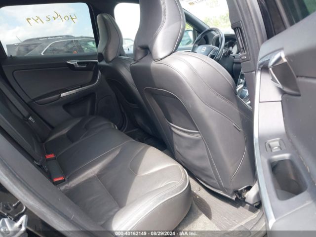 YV449MRS9G2876726 Volvo Xc60 T6 Drive-e R-design Platinum