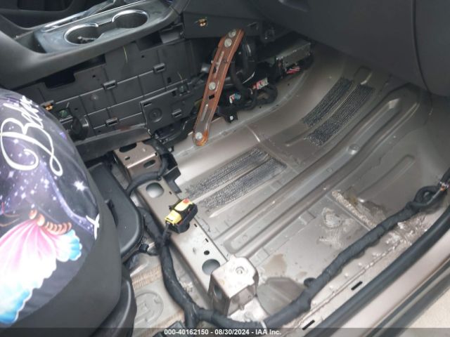 3GNAXHEV0JL103806 Chevrolet EQUINOX LS