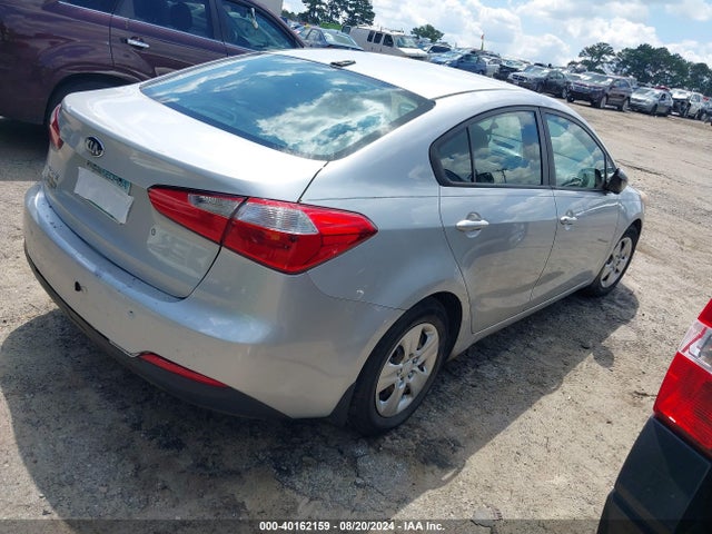KIA FORTE LX 2015 KNAFK4A61F5404142 Image 4