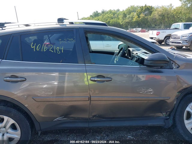 Toyota RAV4 LE 2015 JTMBFREV6FD140135 Image 13