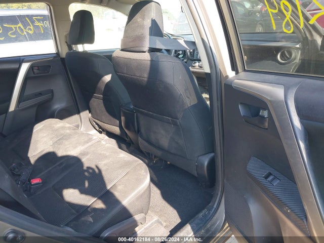 Toyota RAV4 LE 2015 JTMBFREV6FD140135 Image 8