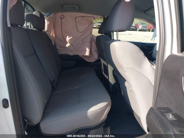 3TMCZ5AN6PM630025 Toyota Tacoma Sr V6