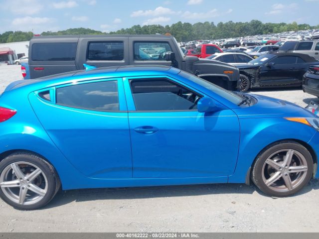 KMHTC6AD7EU184096 Hyundai Veloster Base W/black