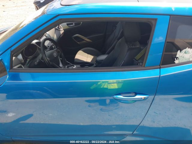 KMHTC6AD7EU184096 Hyundai Veloster Base W/black