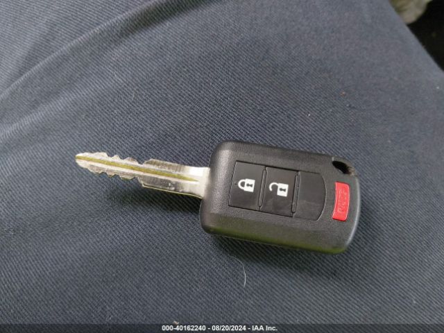 ML32AUHJ9RH004687 Mitsubishi MIRAGE ES