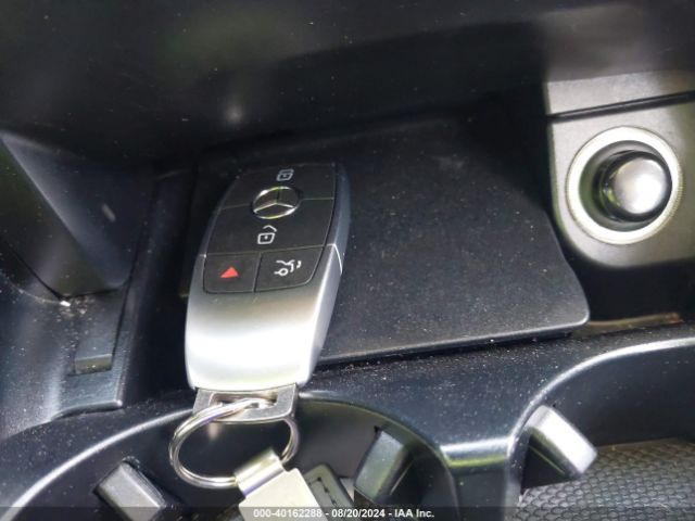 W1N0G8DB7LF770230 Mercedes-Benz GLC 300