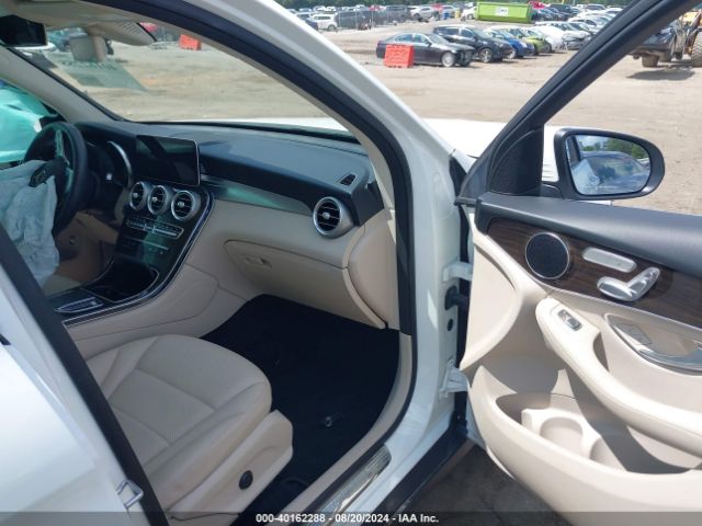 W1N0G8DB7LF770230 Mercedes-Benz GLC 300
