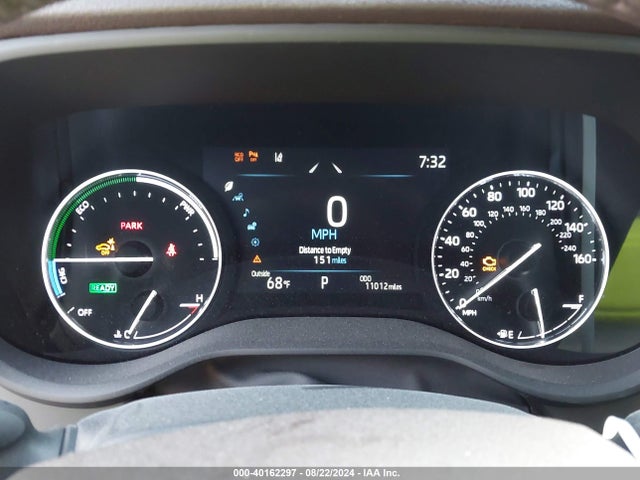 Toyota Sienna Platinum 2024 5TDESKFC8RS108521 Image 7