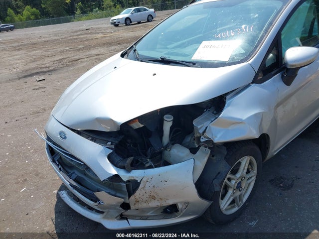 Ford FIESTA SE 2019 3FADP4BJ9KM111565 Image 6