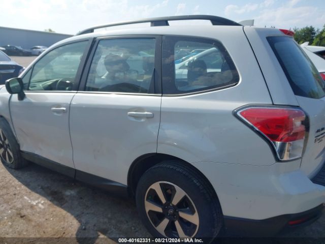 JF2SJABC9JH492082 Subaru Forester 2.5i