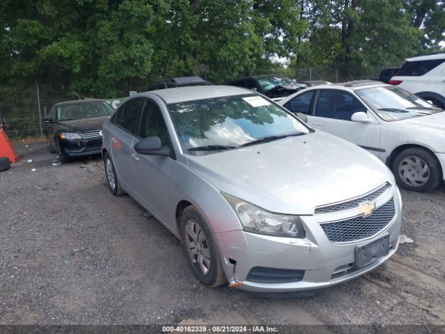 1G1PA5SG6E7486131 Chevrolet Cruze Ls Auto