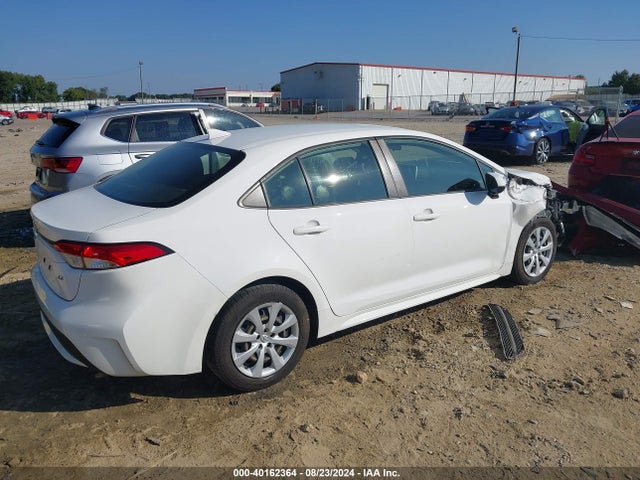 Toyota COROLLA LE 2021 JTDEPMAE0MJ173097 Image 4