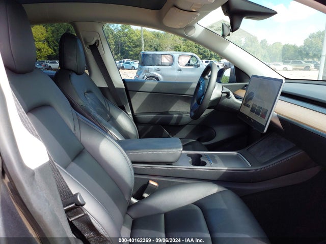 2022 TESLA MODEL Y 7SAYGDEE7NF372439 Photo 4