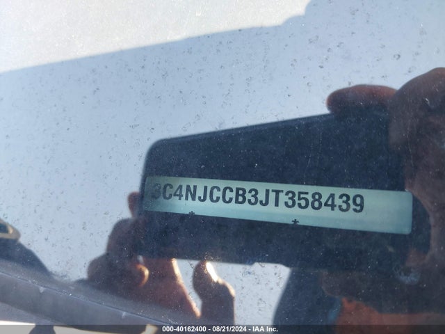 3C4NJCCB3JT358439 Jeep Compass Limited Fwd