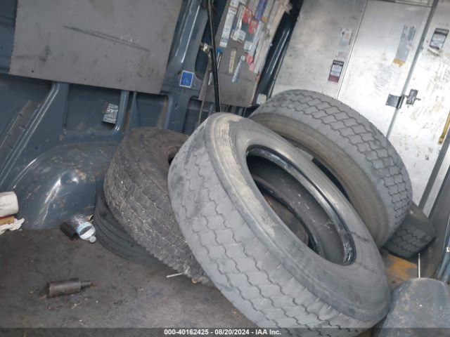 WD3PE7CD0JP627632 Mercedes-Benz Sprinter 2500 Standard Roof V6