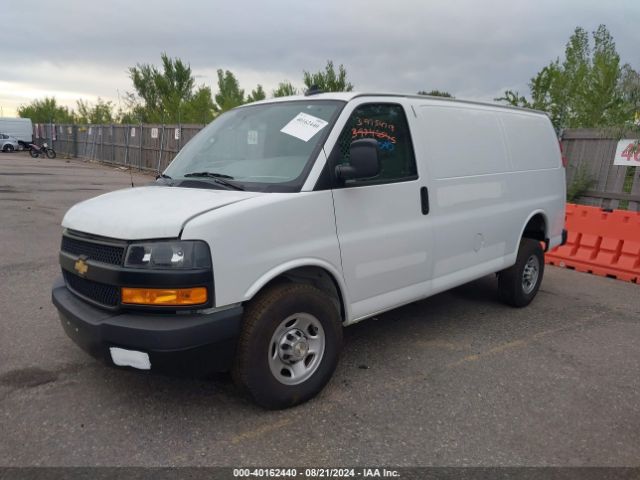 1GCWGAF72N1142965 Chevrolet Express Cargo Rwd 2500 Regular Wheelbase Wt