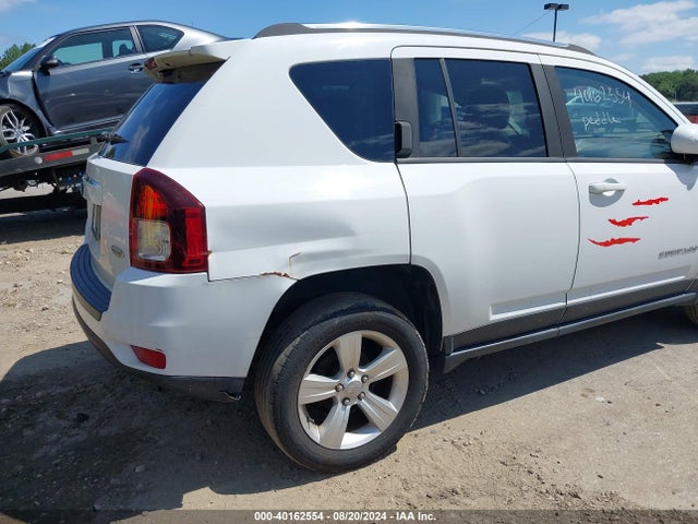 1C4NJDEB0ED633134 Jeep Compass Latitude