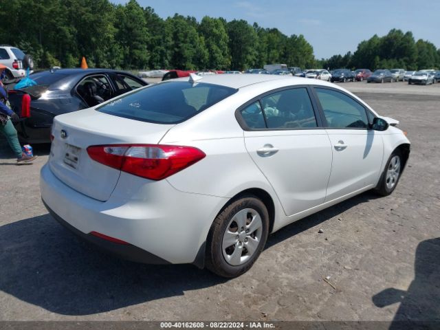 KNAFX4A67G5521792 KIA FORTE LX
