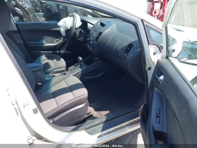 KNAFX4A67G5521792 KIA FORTE LX