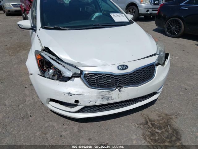 KNAFX4A67G5521792 KIA FORTE LX