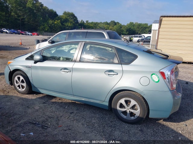 Toyota Prius Three 2015 JTDKN3DU5F1961947 Image 14
