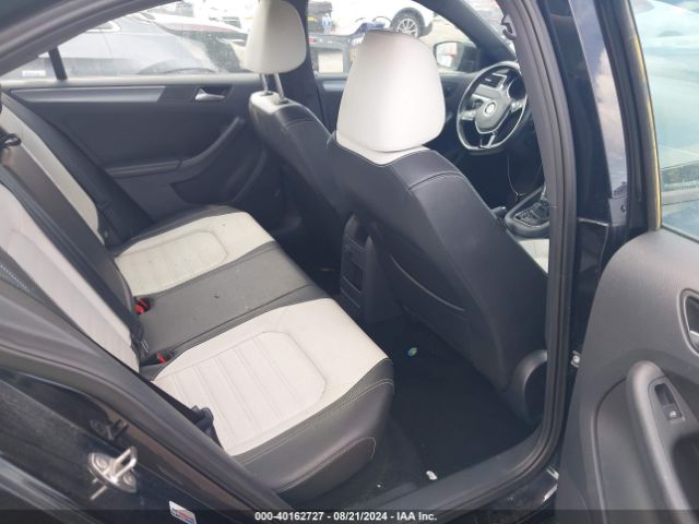 3VWD17AJ5HM306907 Volkswagen Jetta 1.8t Sport