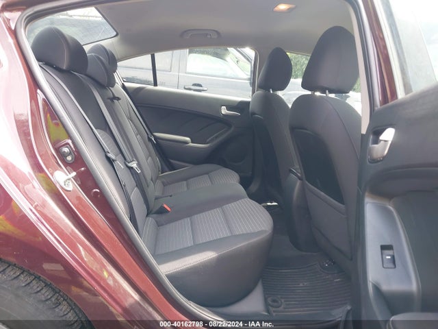 KIA FORTE LX 2017 3KPFL4A76HE109246 Image 8
