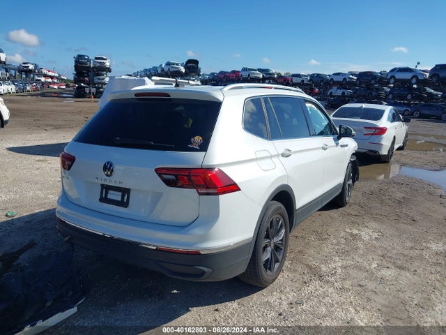 3VVNB7AX8PM035690 Volkswagen Tiguan 2.0t Se